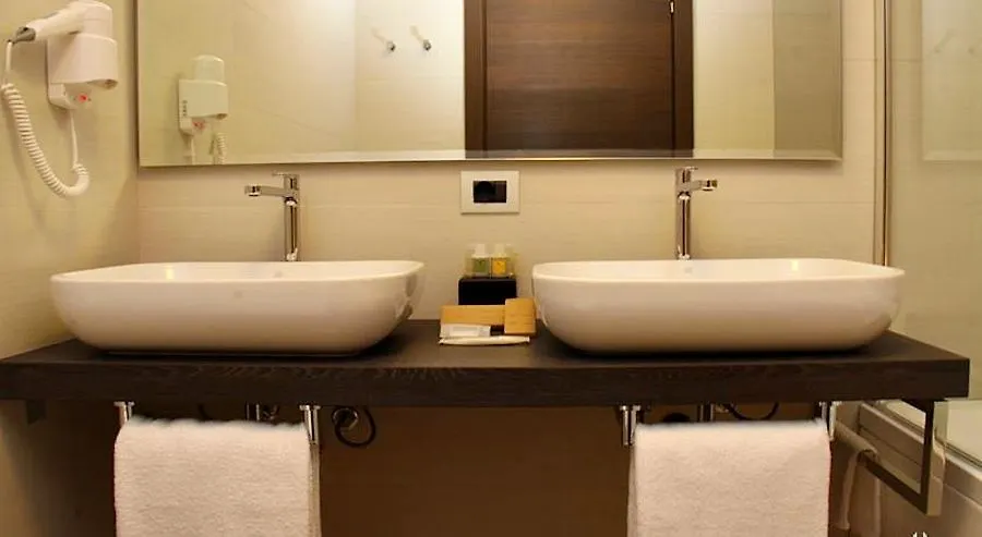 Expo Hotel Milan Parabiago 3*,